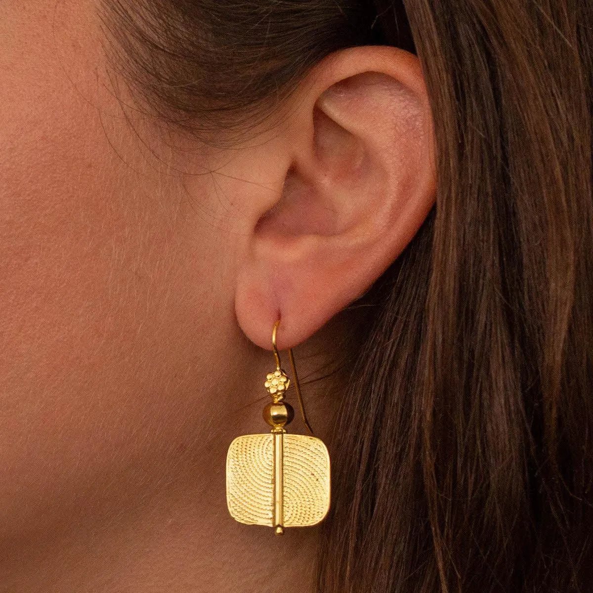 18ct Gold Vermeil Curved Edge Square Drop Earrings