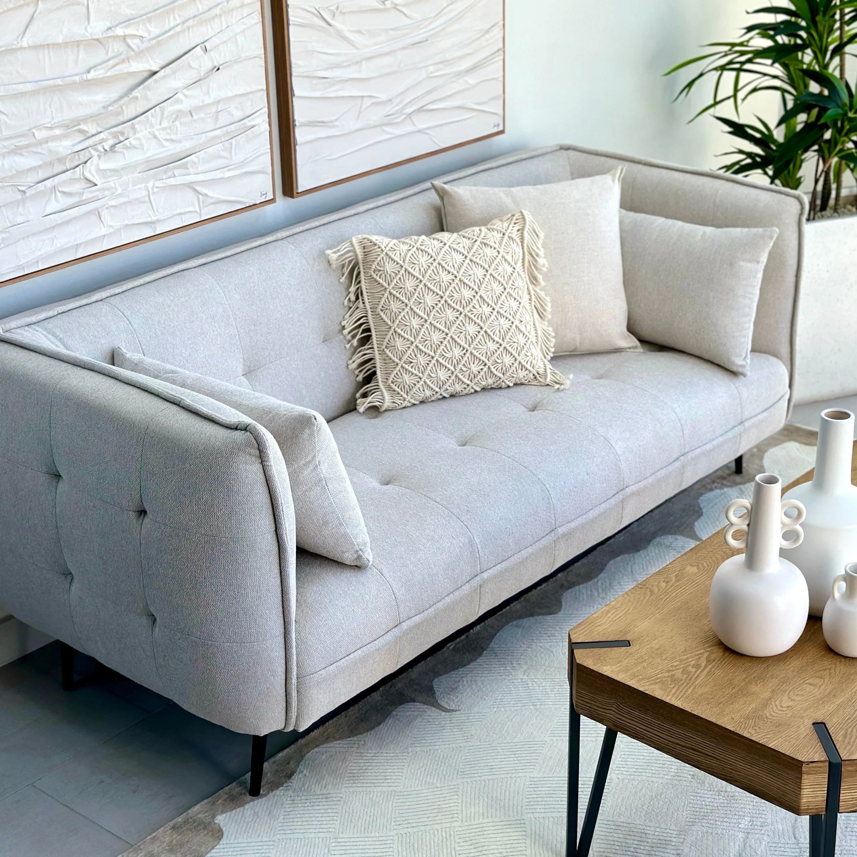 Asymmetric Sand Edge Performance Rug 5 x 8'